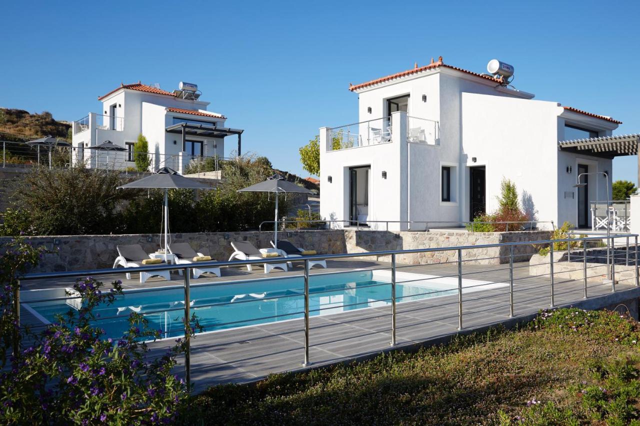 Eleia Seafront Rooms & Villas Petra  Eksteriør billede