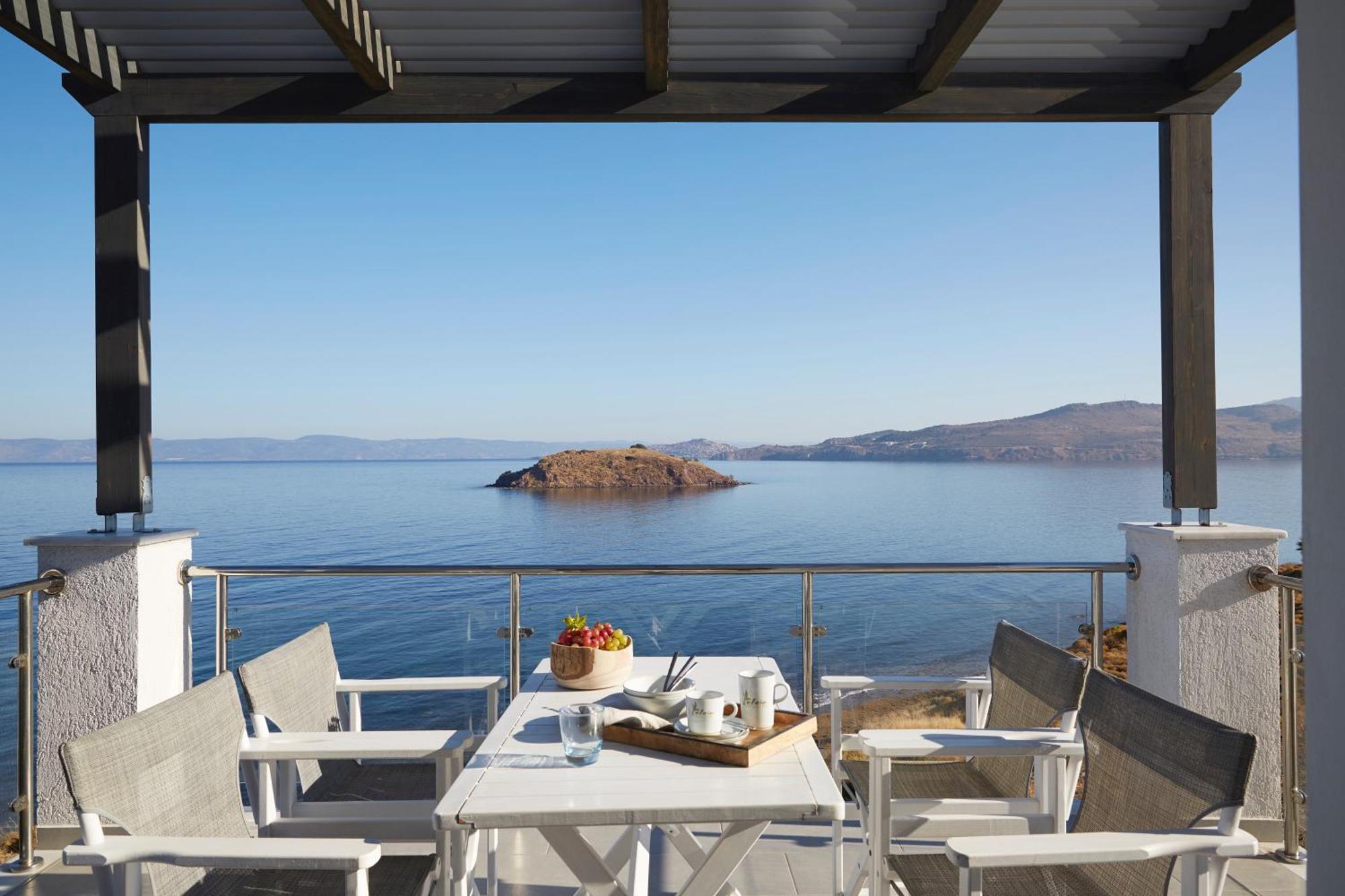 Eleia Seafront Rooms & Villas Petra  Eksteriør billede