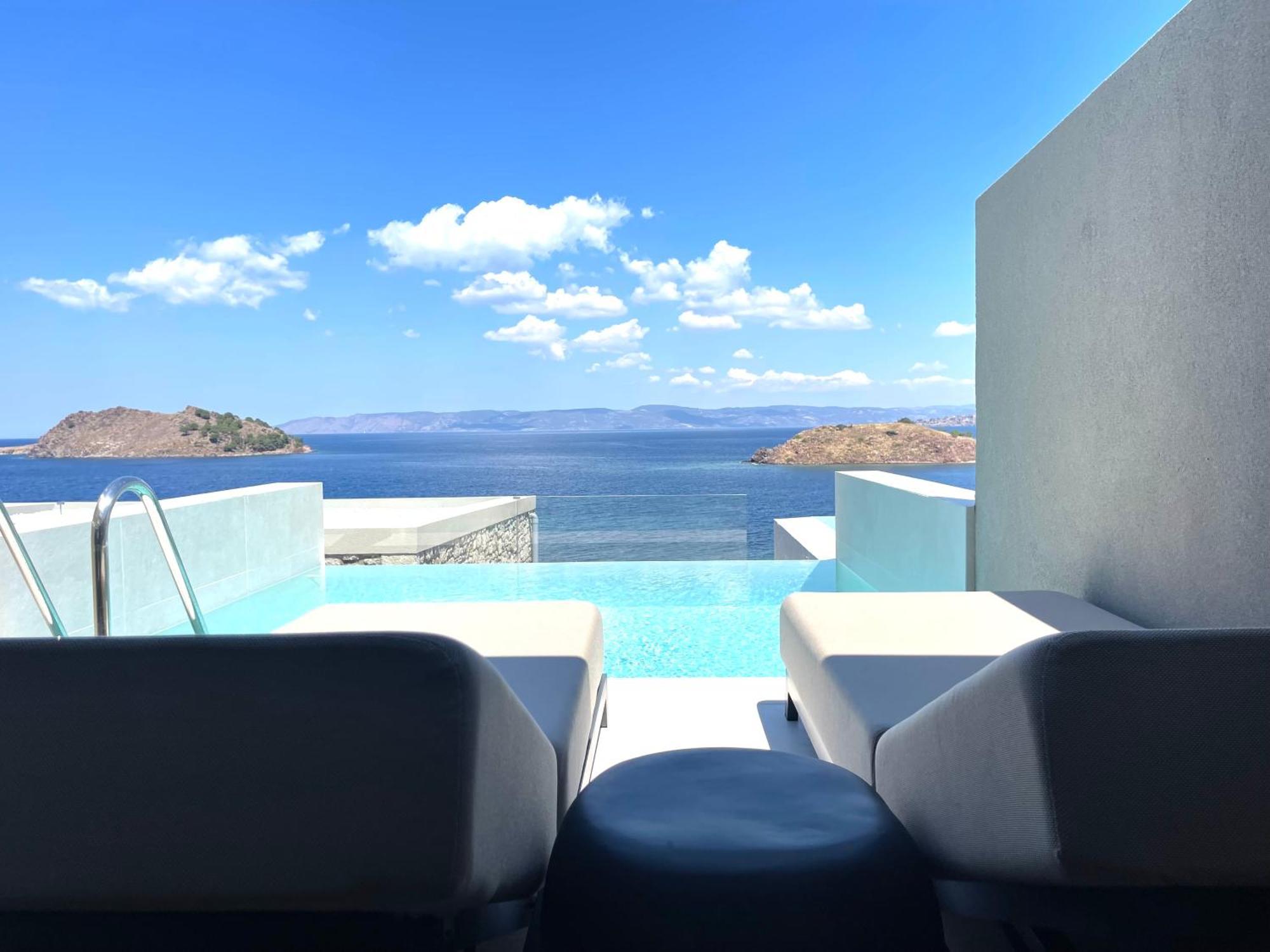Eleia Seafront Rooms & Villas Petra  Eksteriør billede