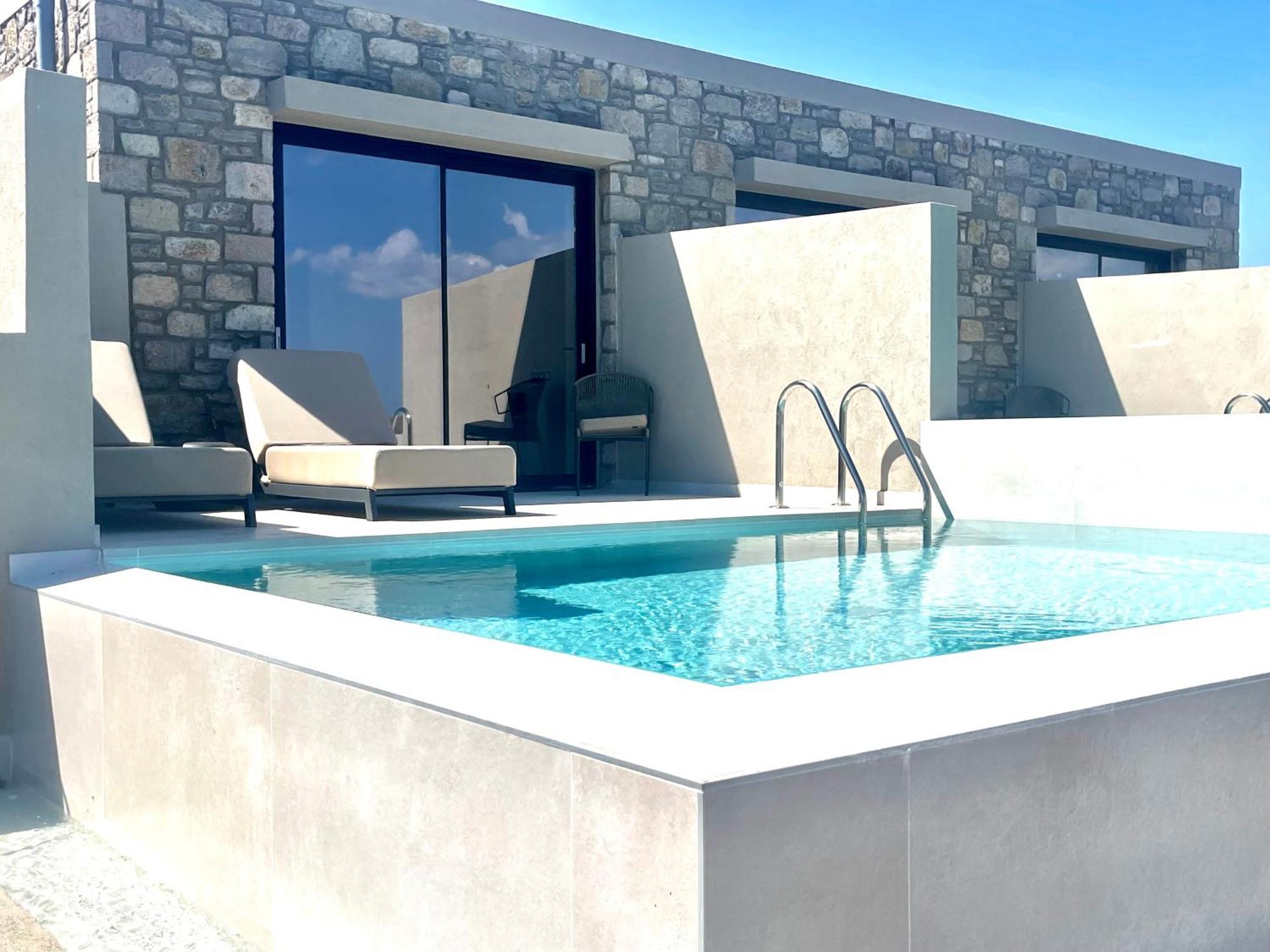 Eleia Seafront Rooms & Villas Petra  Eksteriør billede