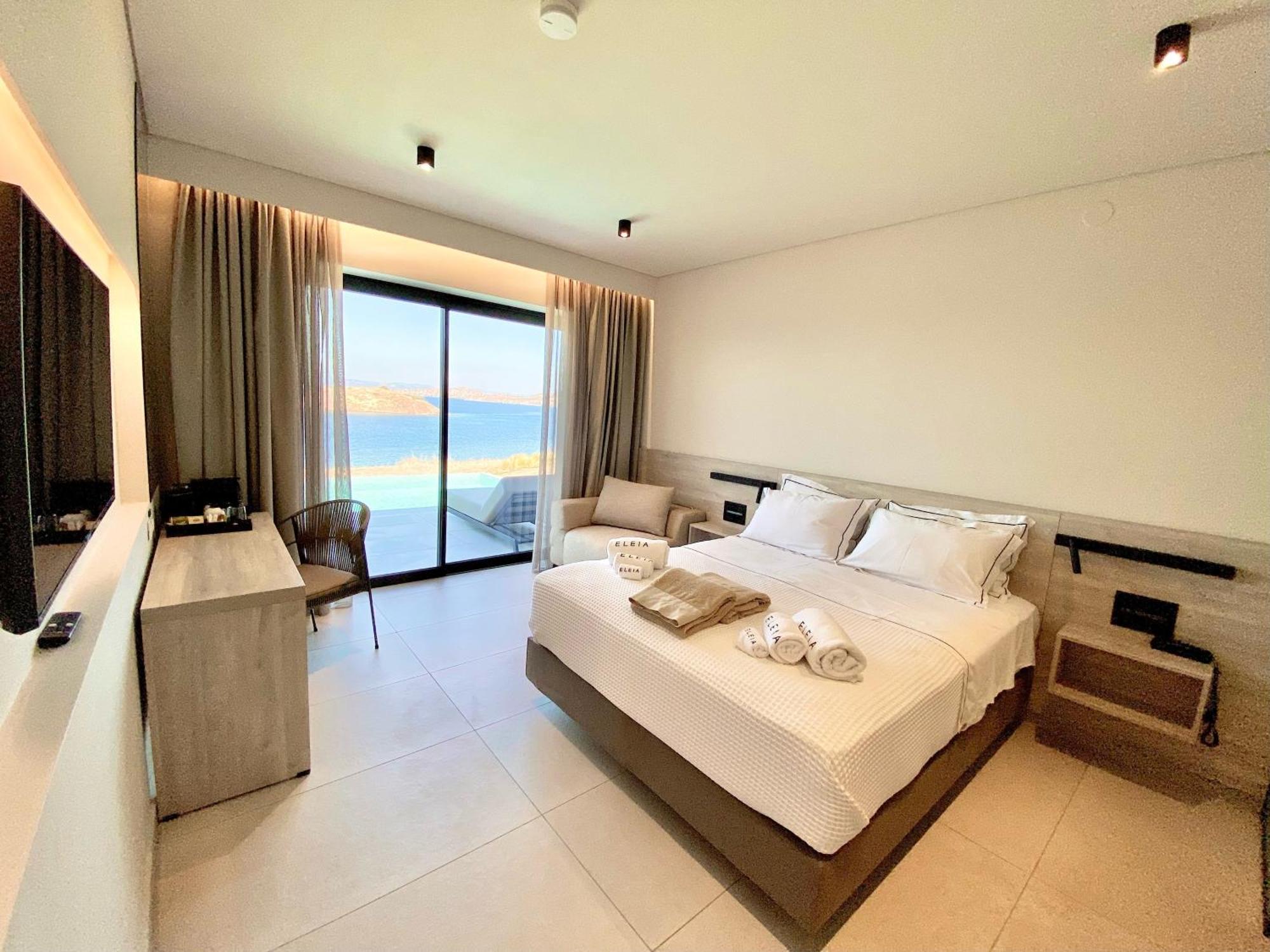 Eleia Seafront Rooms & Villas Petra  Eksteriør billede