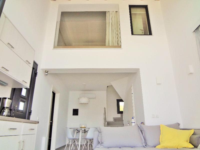 Eleia Seafront Rooms & Villas Petra  Eksteriør billede