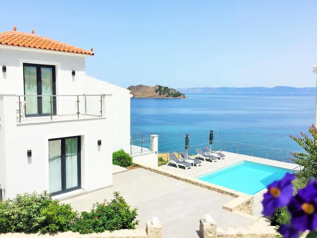 Eleia Seafront Rooms & Villas Petra  Eksteriør billede